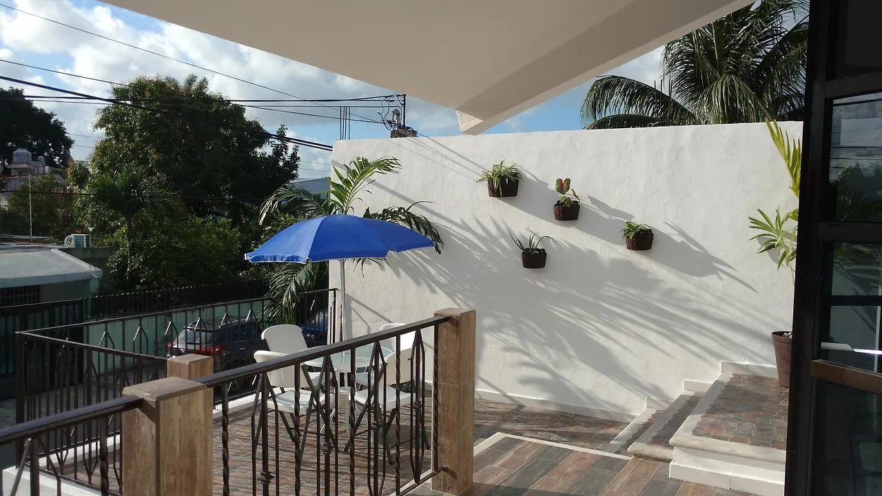 Vacation Rental - Upper Floor Room At Casa Cocoa 科苏梅尔 公寓