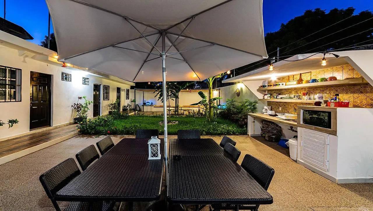 Vacation Rental - Upper Floor Room At Casa Cocoa 科苏梅尔 0*,